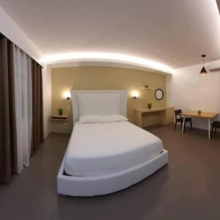 Alessandra Hotel Calaca エクステリア 写真